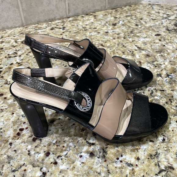 Brighton Shoes - BRIGHTON VILLA patent leather sling back heels.  7.5M